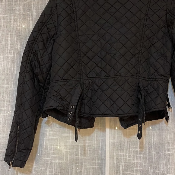 Forever 21 coat/jacket. Preloved. - Picture 4 of 7